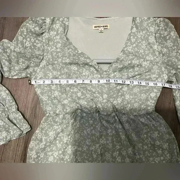 Inspired Hearts size large Floral Short Dress Color Mint Green With Hearts - Picture 6 of 11